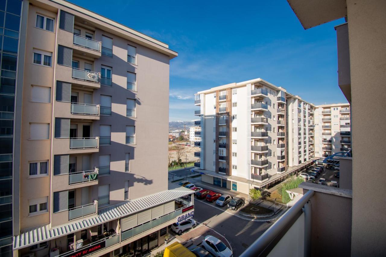 City Compass Apartment 2 Podgorica Extérieur photo